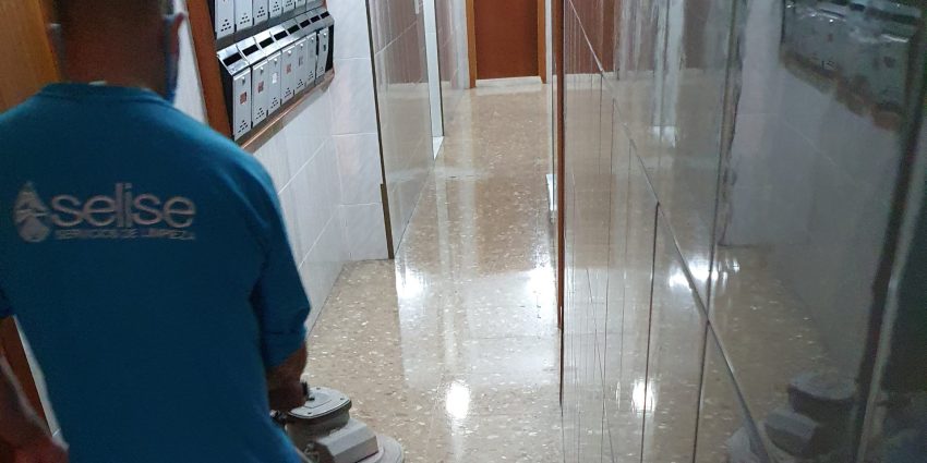 abrillantado de suelos