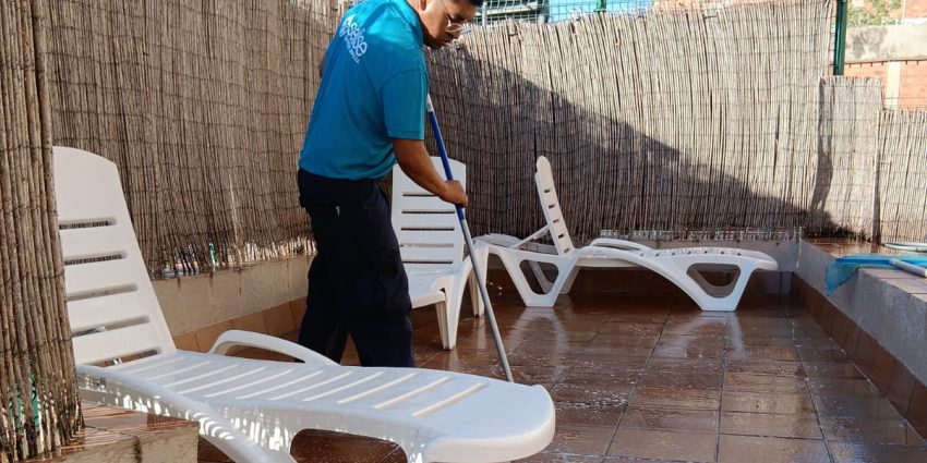 Limpieza de comunidades de vecinos después del verano: 7 tareas clave para septiembre